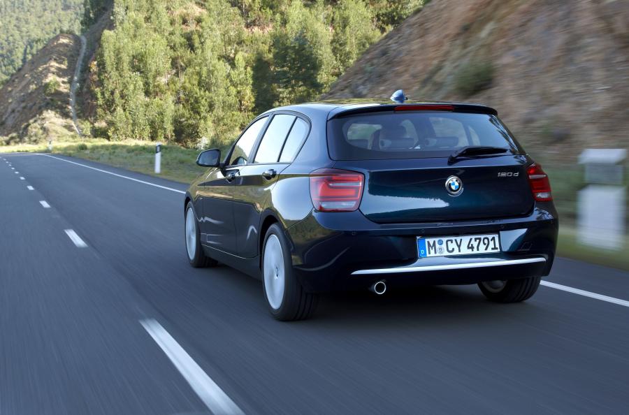  BMW 120d Urban Line 2011 года  (фото 173 из 193)